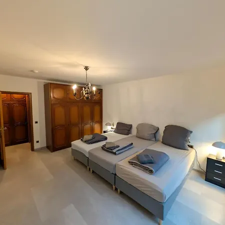 Johanna - 150 M2, 4 Schlafzimmer & Parkplatz Апартаменты Werne