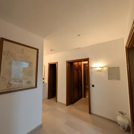 Johanna - 150 M2, 4 Schlafzimmer & Parkplatz Апартаменты *