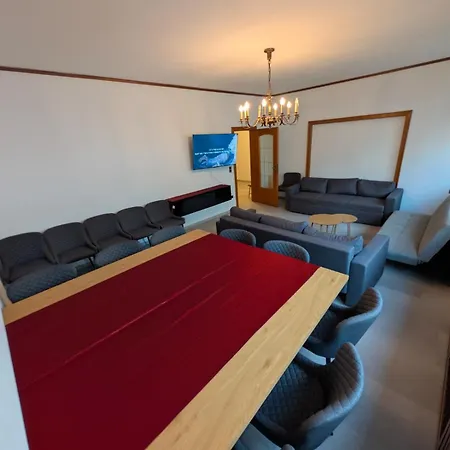 Johanna - 150 M2, 4 Schlafzimmer & Parkplatz Апартаменты Werne