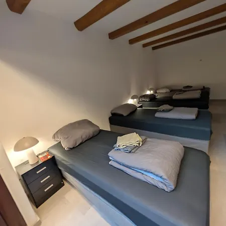 Johanna - 150 M2, 4 Schlafzimmer & Parkplatz